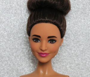 Barbie You can be anything - Patineuse