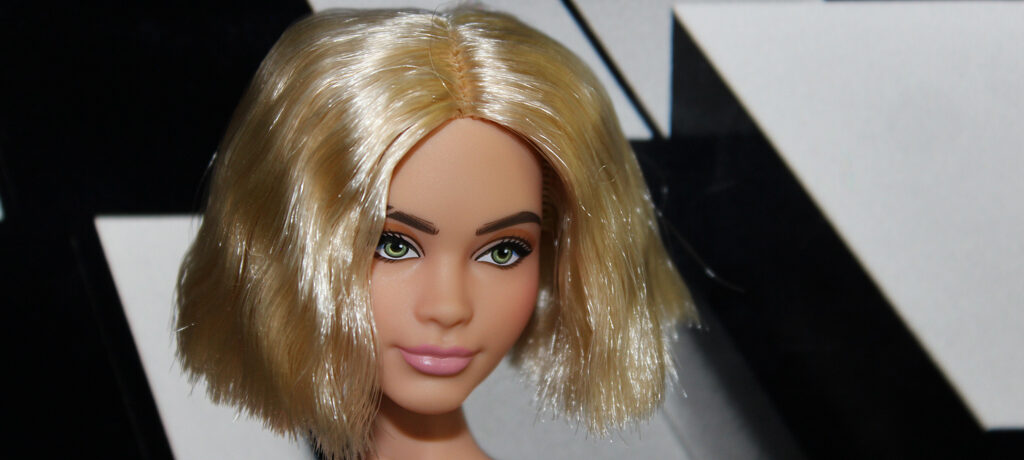 Barbie Ruby Sunday - Doctor Who