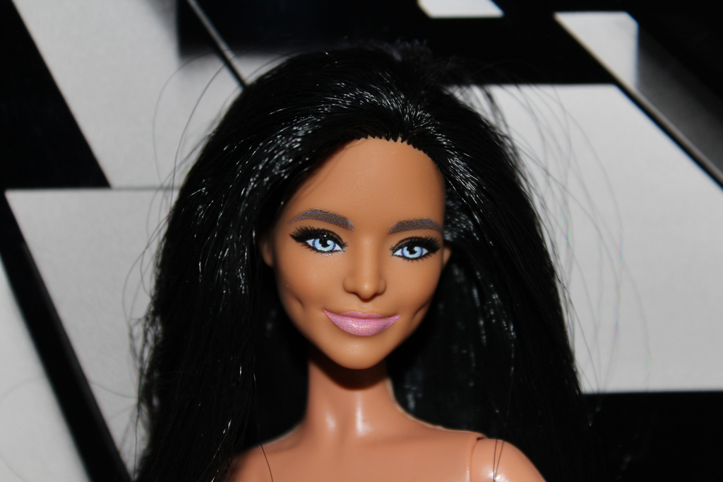 Barbie Fashionistas N°157 - rerooted