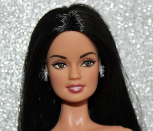 Barbie RBD Set Of 5 Fashion Dolls - Lupita