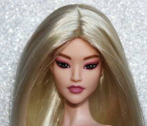 Barbie Basics "You create Barbie Basics" Kit #2