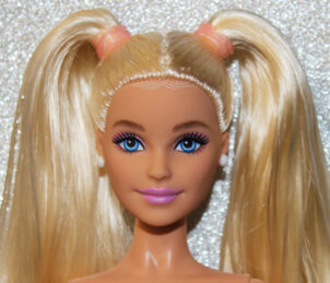 Barbie Deluxe Style 9