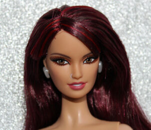 Barbie RBD Set Of 5 Fashion Dolls - Roberta