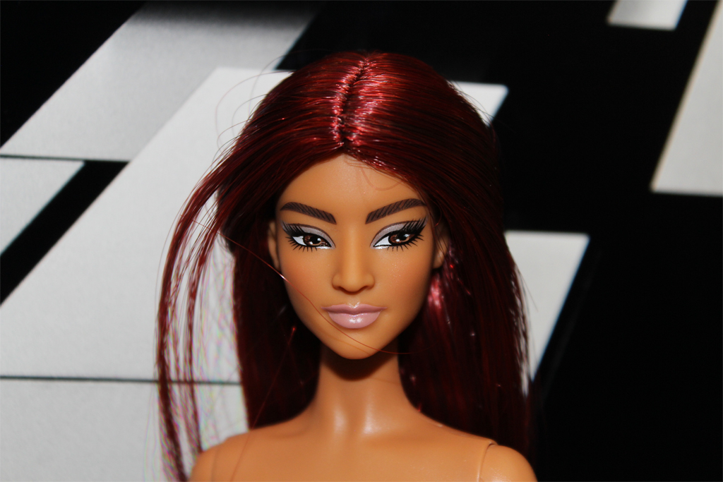 Barbie Basics "You create Barbie Basics" Kit #1