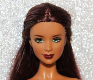 Barbie Kayla Amazing Nails