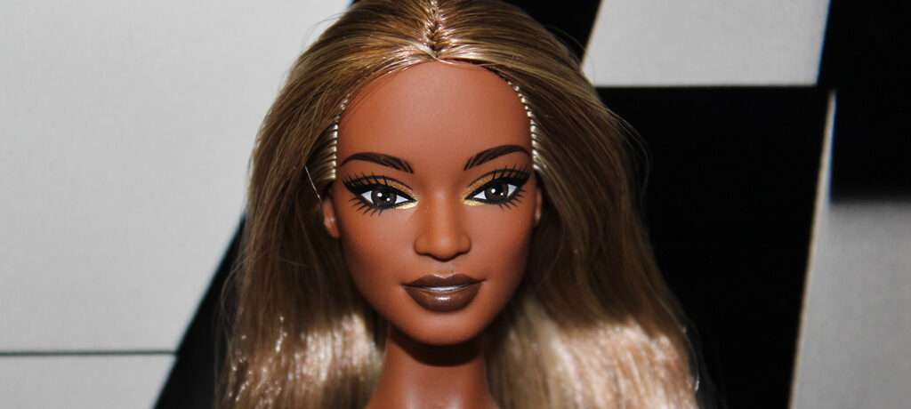 Barbie Basics "You create Barbie Basics - Neutral" Kit #2