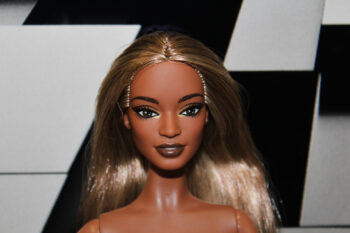 Barbie Basics "You create Barbie Basics - Neutral" Kit #2