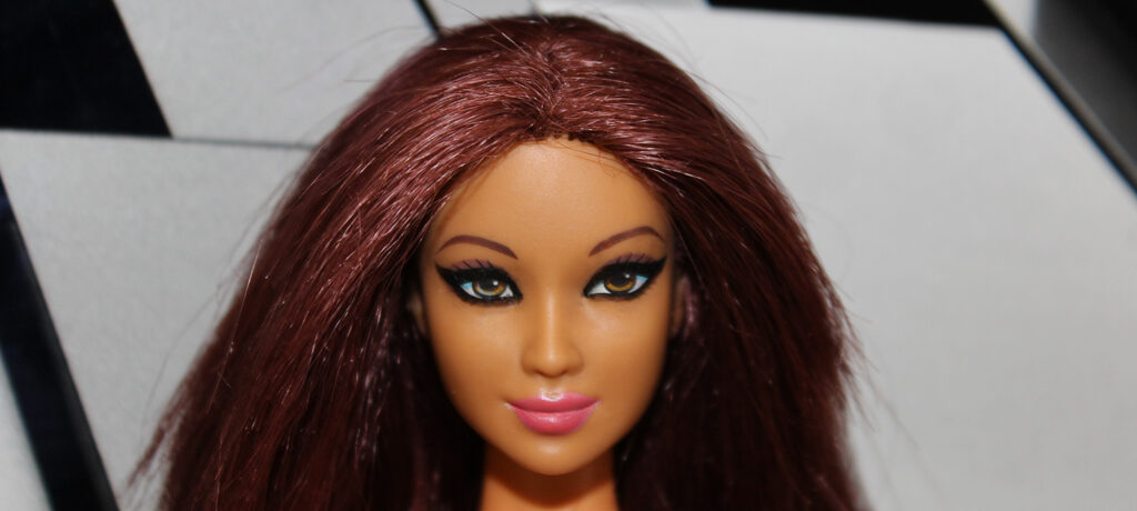 Barbie Fashion Photo - Kayla
