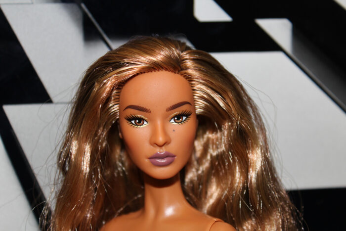 Barbie Basics "You create Barbie Basics - Neutral" Kit #1 Barbie Basics "You create Barbie Basics - Neutral" Kit #1