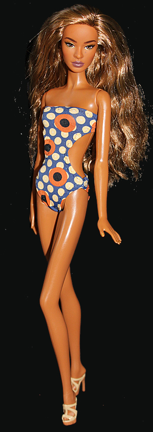 Barbie Basics "You create Barbie Basics - Neutral" Kit #1