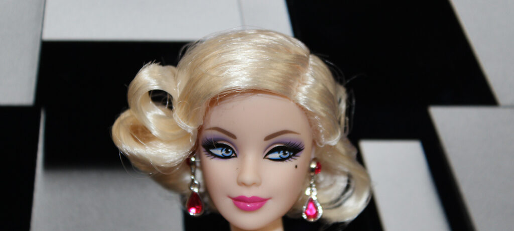 Barbie Bob Mackie Pink Glamor