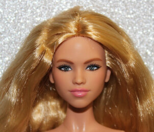 Barbie Super Girl