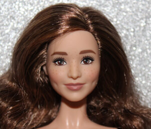 Barbie Quitéria (Holiday Sweater)